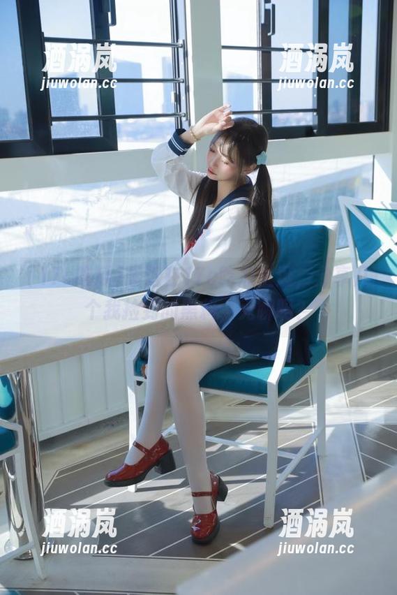 17c吃瓜 最近在17c吃瓜上逛,分享几个我捡到的黑料,无聊吗?