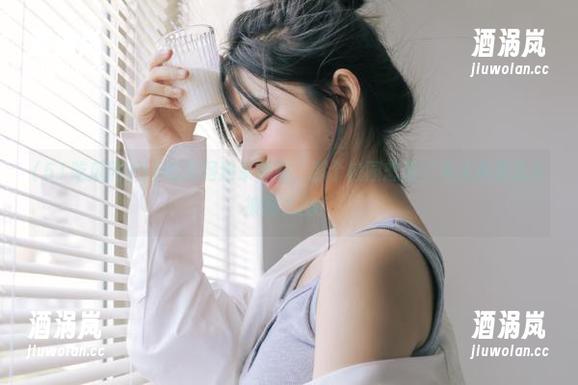 51吃瓜网独家视频，那个校园恋爱三角关系是怎么被曝光的？