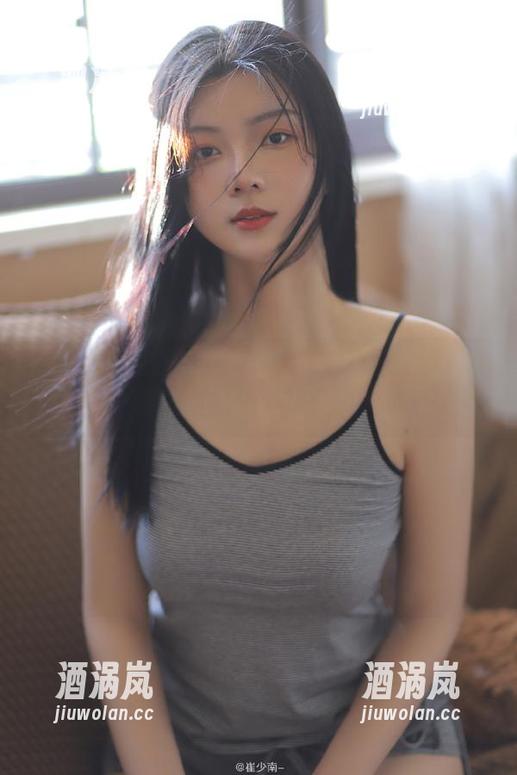 51热门 偶尔翻翻51热门在线的往期内容,感觉自己也能瞎评论一番。