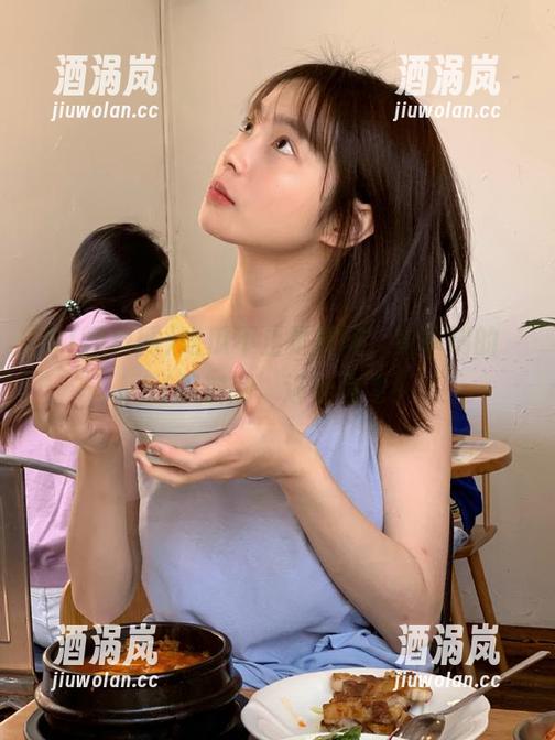 51黑料网 吃瓜不止是解闷,安卓端的‘51黑料网’还带你飞!