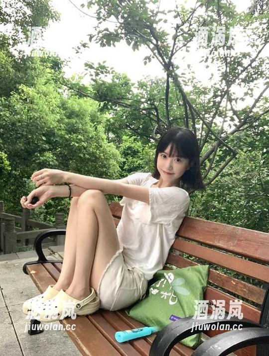 61吃瓜 “61吃瓜.cc”的免费福利真是越来越实在,像怀里的小猫一样可爱!