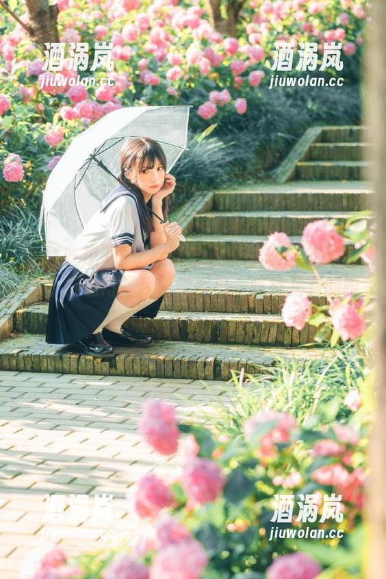 91吃瓜 把《捉奸记》改成《91吃瓜视频》传送门,我感觉听出一阵桃花源的暧昧。