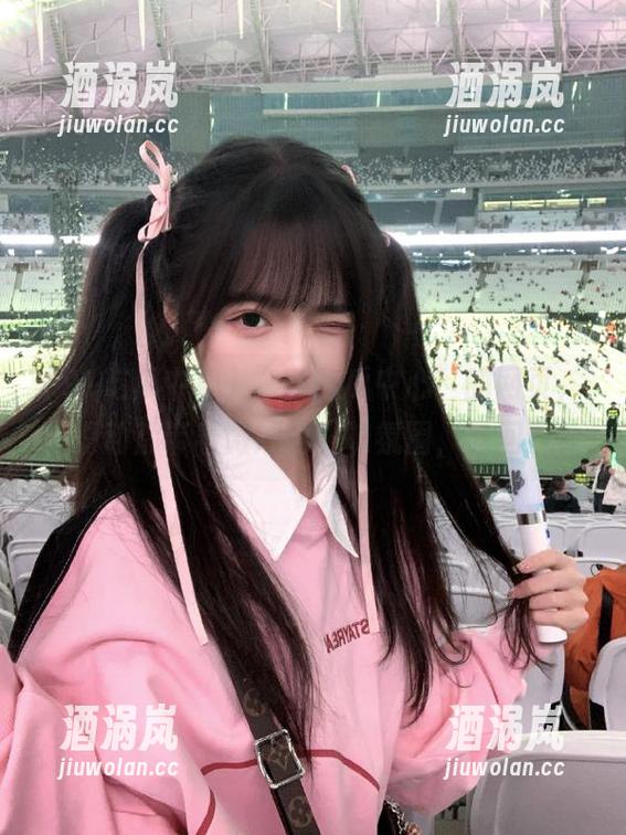 91吃瓜中心 “91吃瓜中心”的网页,连滑动都带着微妙的暧昧氛围,咋回事?