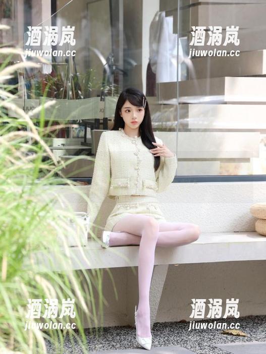 heiliao “heiliao.su”app,查八卦的同时别忘了备好饮料!