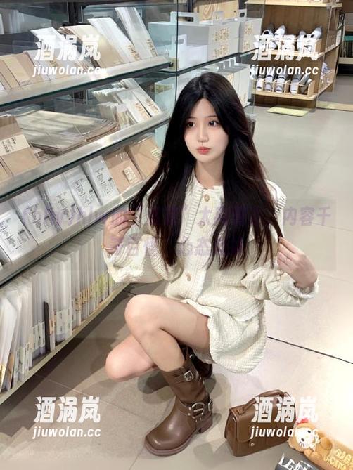 hlw的“资源”太离谱了，内容千奇百怪，心态崩掉