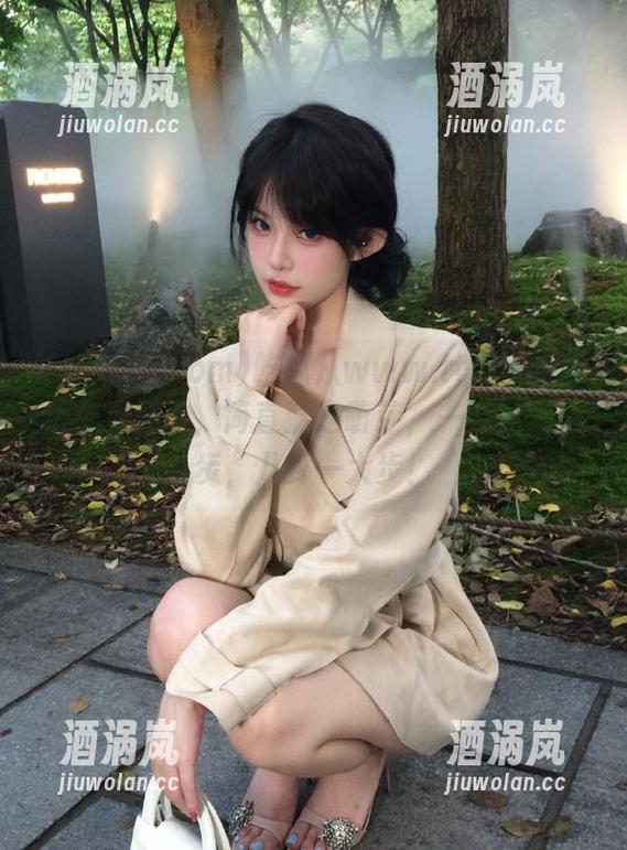 tttzzz.com 吃瓜从www.tttzzz.com首页开始,简直就是萌芽,一个瓜一小步,八卦一大步!