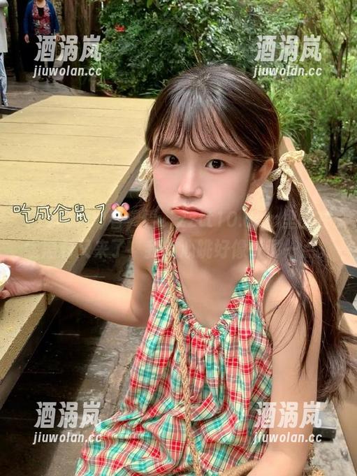 zztt10 看,看,zztt10.ccm里的在线黑料又来了,我的心跳好像快了一点。