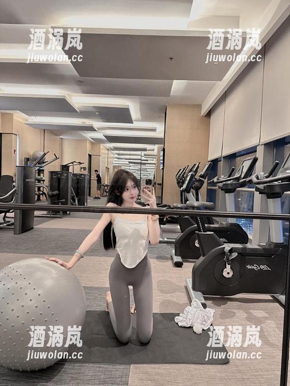 zztt 走进“zztt11”的入口,有什么不得了的瓜要咀嚼吗?