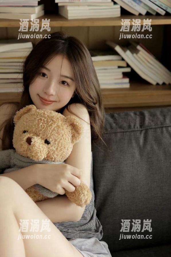 一起吃瓜 一起吃瓜更新!今天的网视频又给我带来了无限的脑洞……