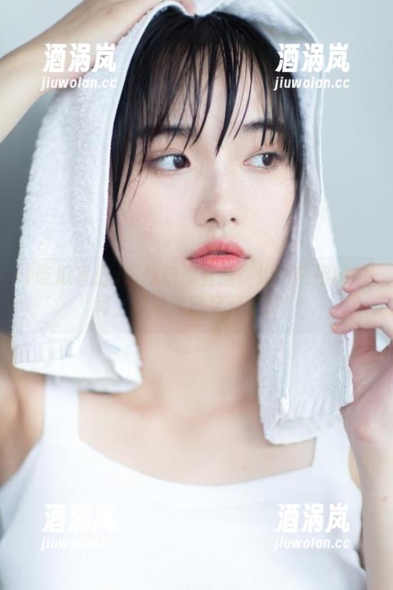 最新吃瓜直播：追个热搜的时间，瓜早就已经预定了！