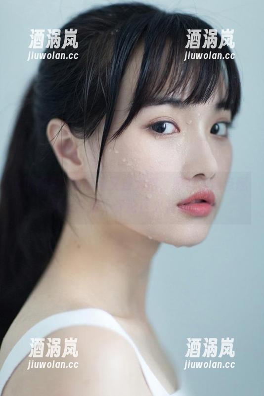 吃瓜网 吃瓜网又放大招,黑料视频点燃网友热情,评论区火花四溅!