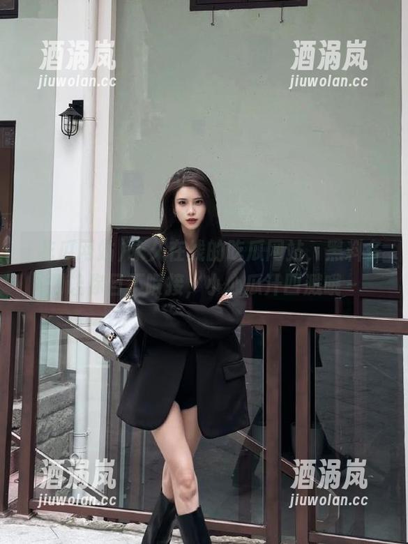 吃瓜网站 永久在线的吃瓜网站,黑料多到让你目不暇接,小心瓜汁四溅哦~