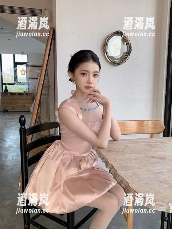 娱乐718app神奇网址，连我都想主动去瓜里凑热闹。