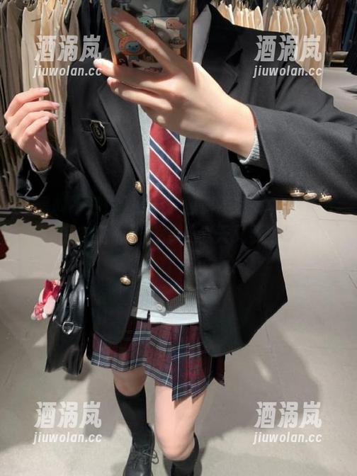最新“黑料不打烊155fun”，瓜农们心里默念：今天又要加班围堵了！