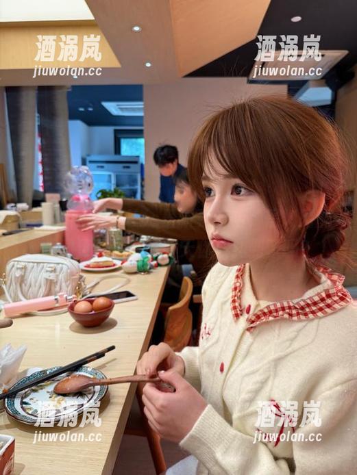 黑料网 貌似ios最新更新后,黑料网的辣闻更扎人了,今天你被扎到了吗?